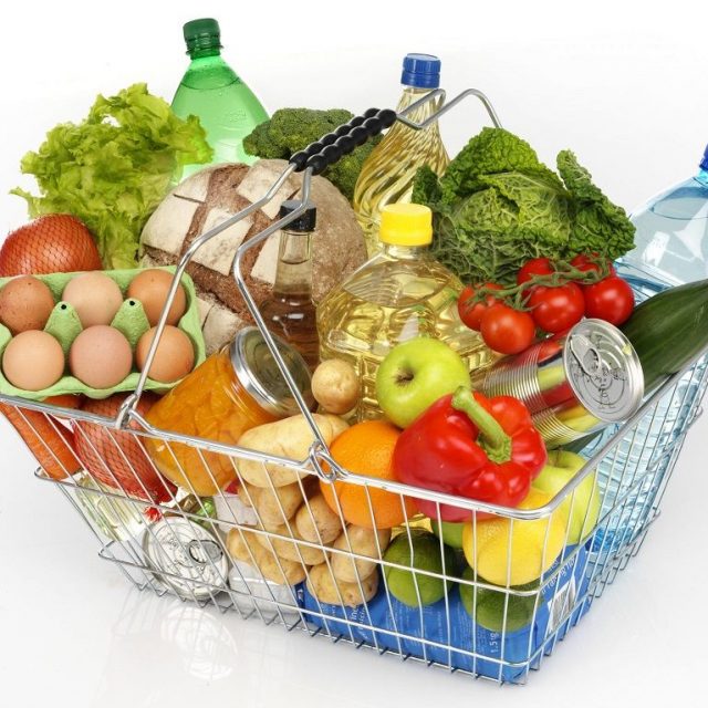 Agosto cierra con reducción de precios de buena parte de la canasta familiar. Aceites y frijoles 30% menos: Mercar